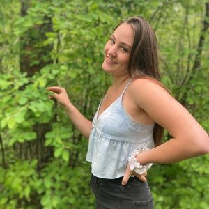 Meet your Posher, Melanie